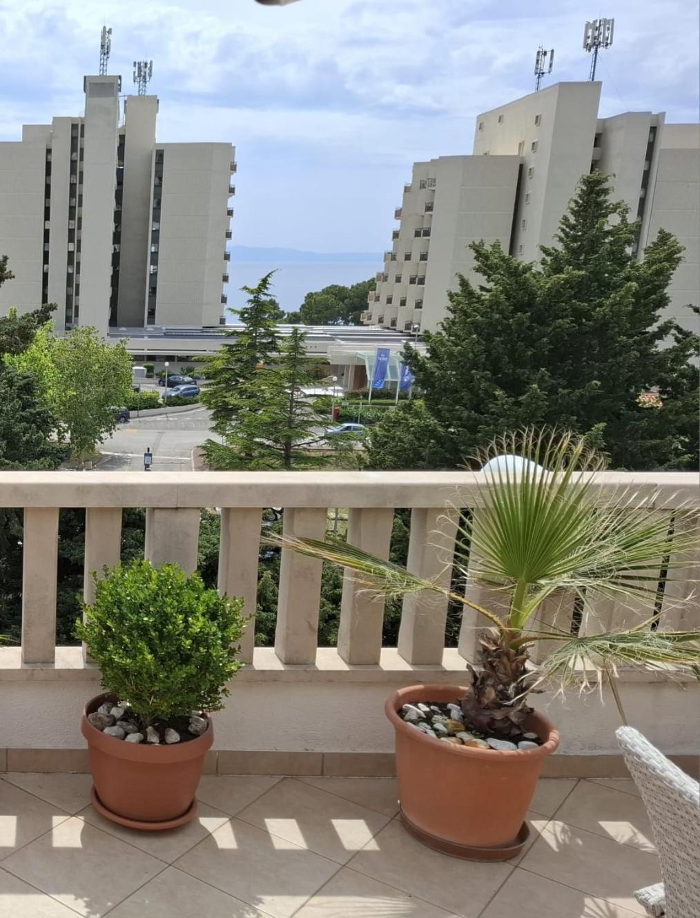 Happy Basset Terrace Apartment มาคาร์สกา ภายนอก รูปภาพ
